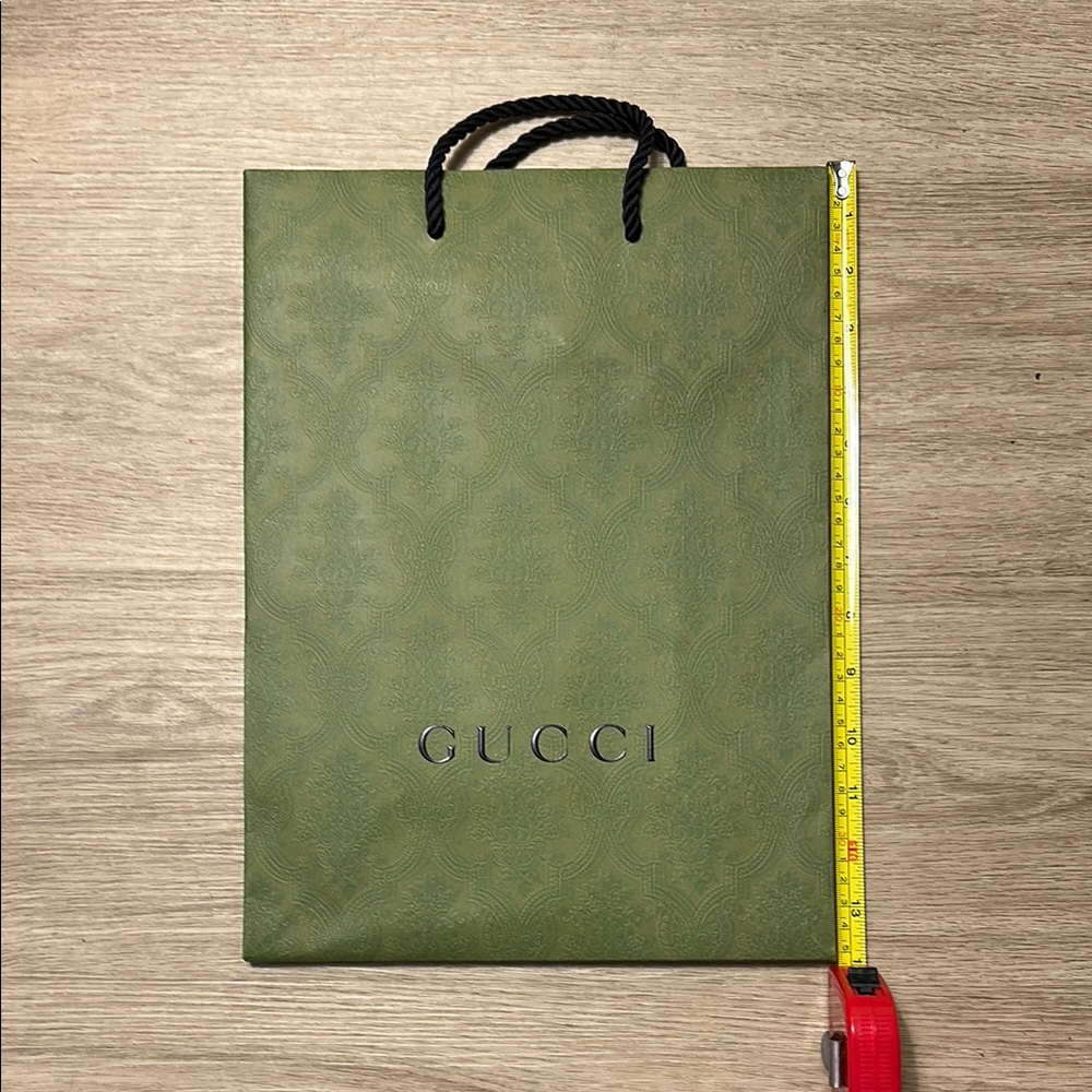Gucci Green Shopping Bag with Textured Surface and Black Handles